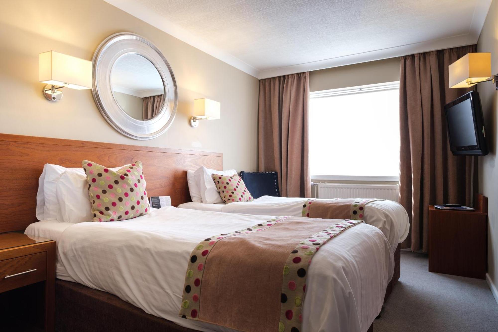 Moor Hall Hotel & Spa سوتون كولدفيلد الغرفة الصورة