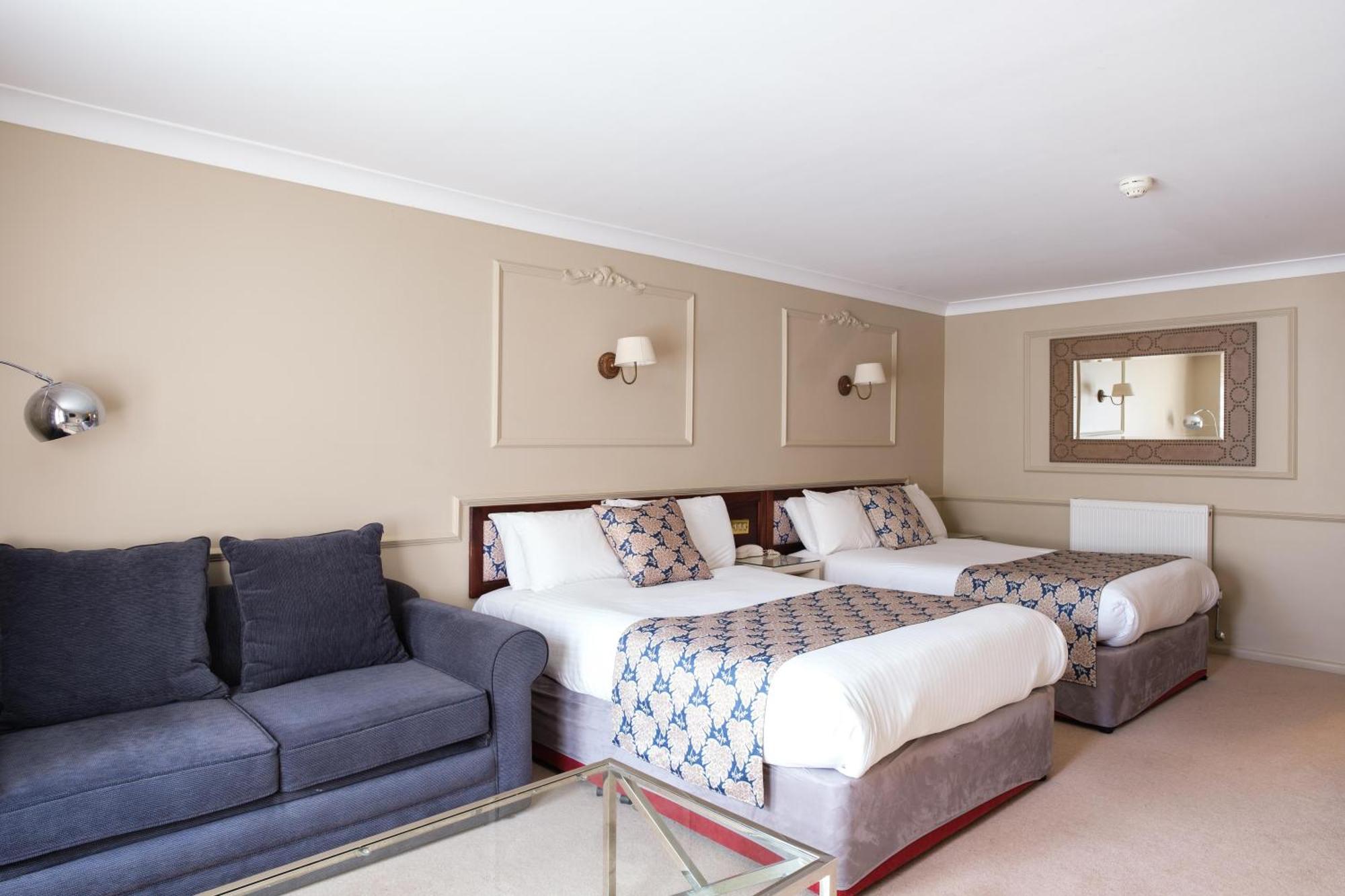 Moor Hall Hotel & Spa سوتون كولدفيلد الغرفة الصورة