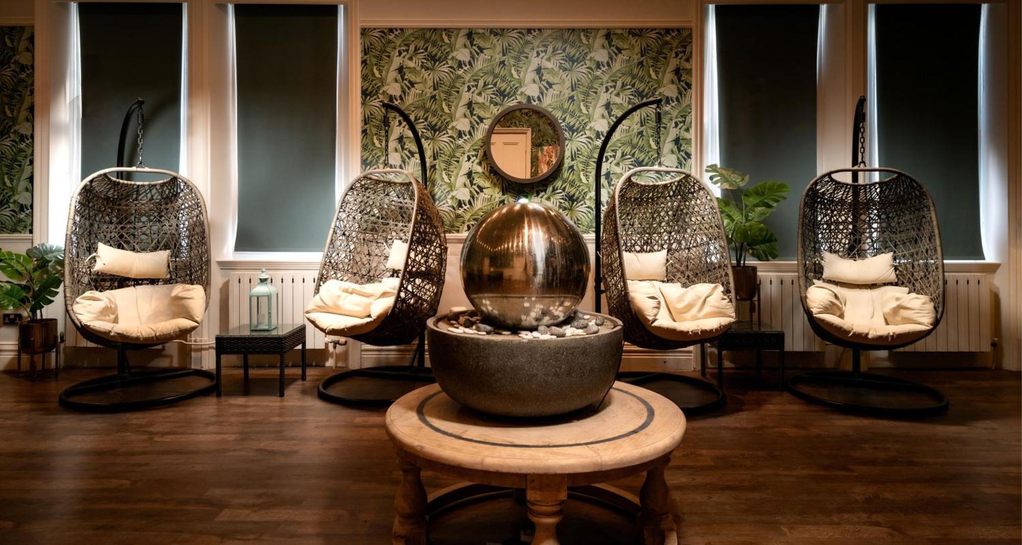 Moor Hall Hotel & Spa سوتون كولدفيلد المظهر الخارجي الصورة